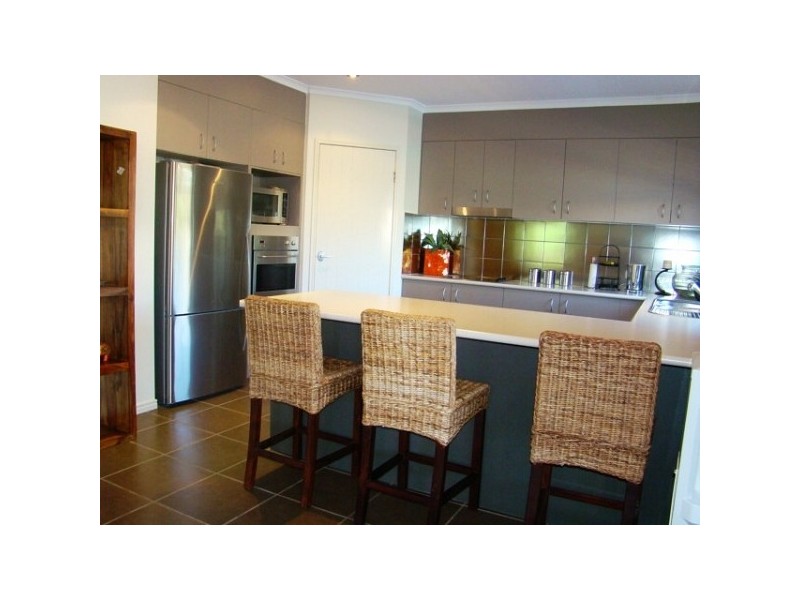 3 Thomson Place, Peregian Springs QLD 4573