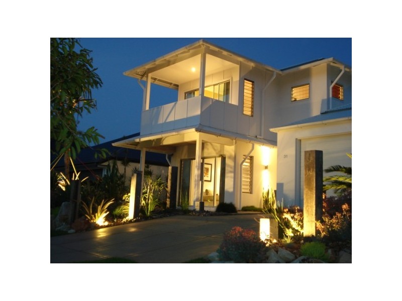 31 The Avenue, Peregian Springs QLD 4573