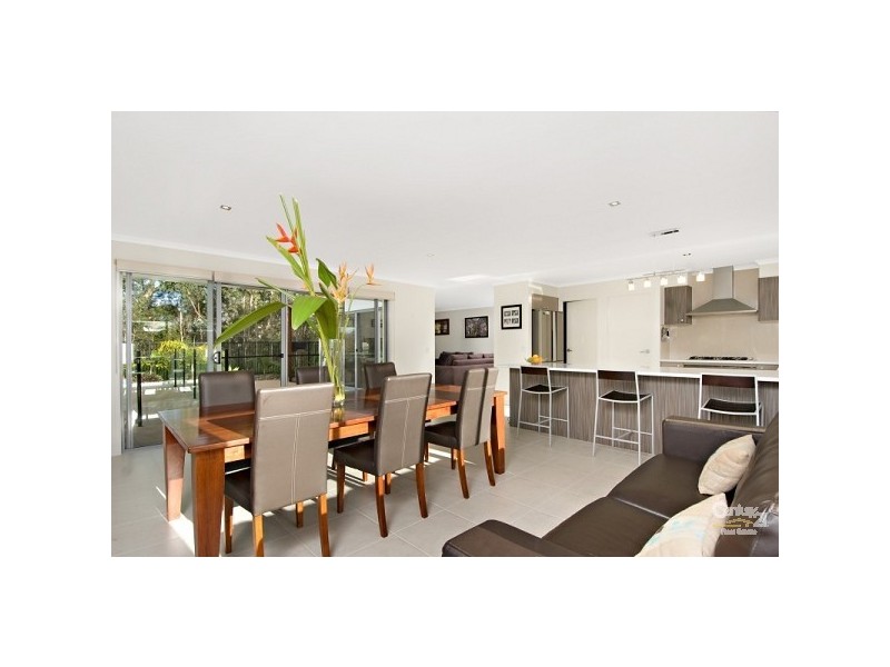 21 Longcove Place, Peregian Springs QLD 4573