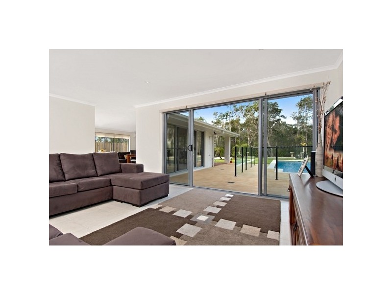 21 Longcove Place, Peregian Springs QLD 4573