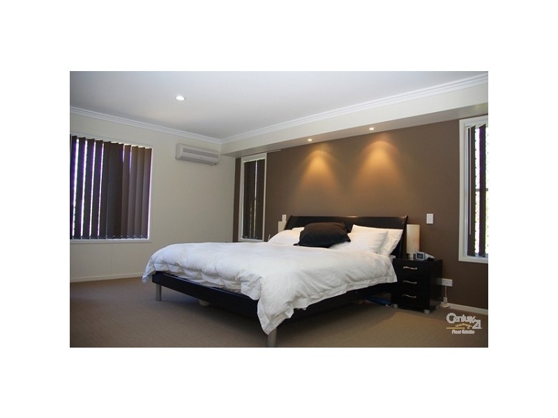 42 Sandhurst Crescent, Peregian Springs QLD 4573