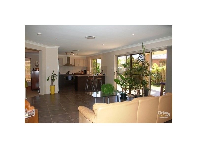 12 Garcia Court, Peregian Springs QLD 4573