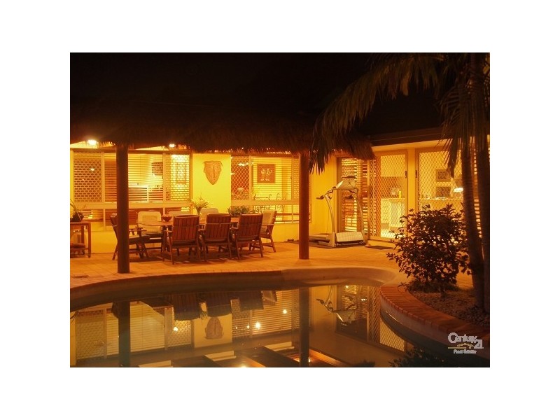 5 Metricup Court, Mermaid Waters QLD 4218