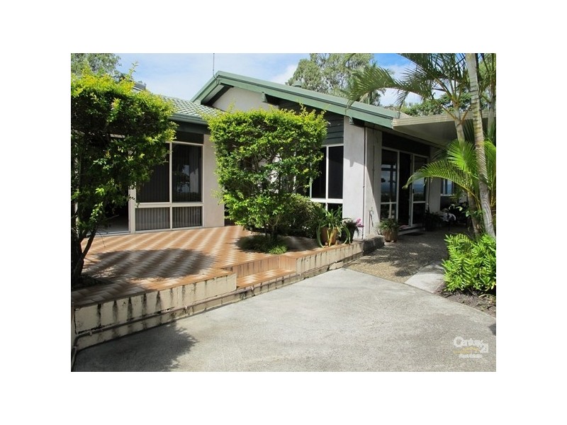 4 Tanjenong Place, Burleigh Heads QLD 4220