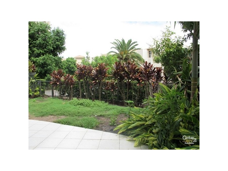 Varsity Lakes QLD 4227