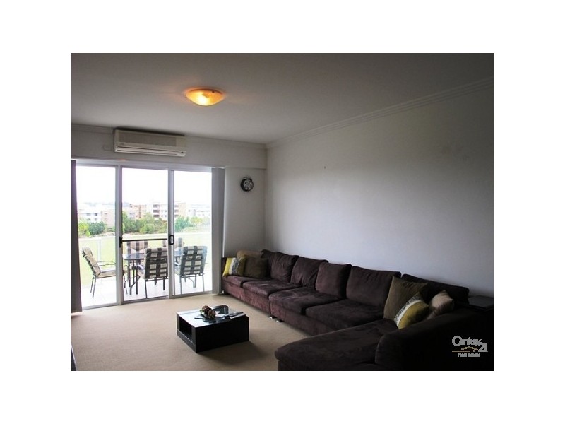 57/98 University Drive, Varsity Lakes QLD 4227