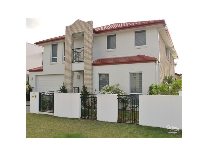 17 Valetta Court, Varsity Lakes QLD 4227