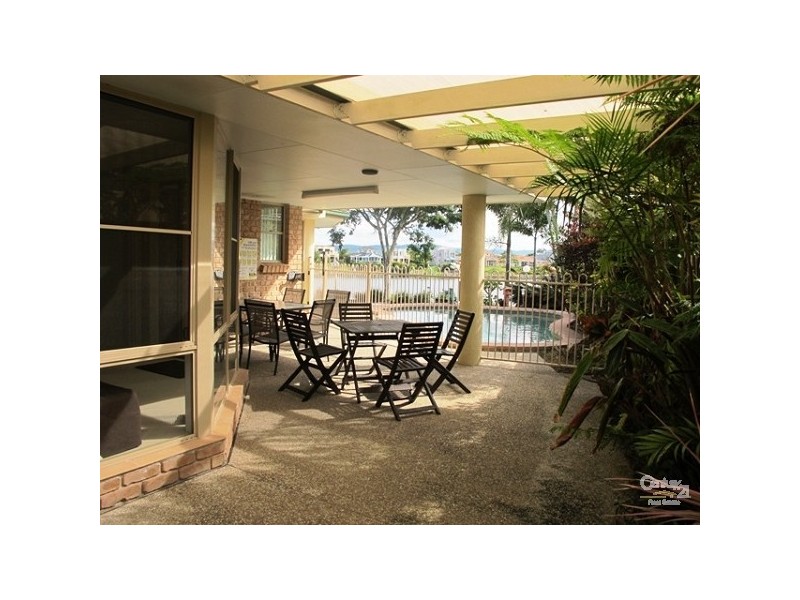 19 Notre Dame Court, Varsity Lakes QLD 4227