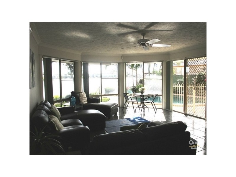 19 Notre Dame Court, Varsity Lakes QLD 4227