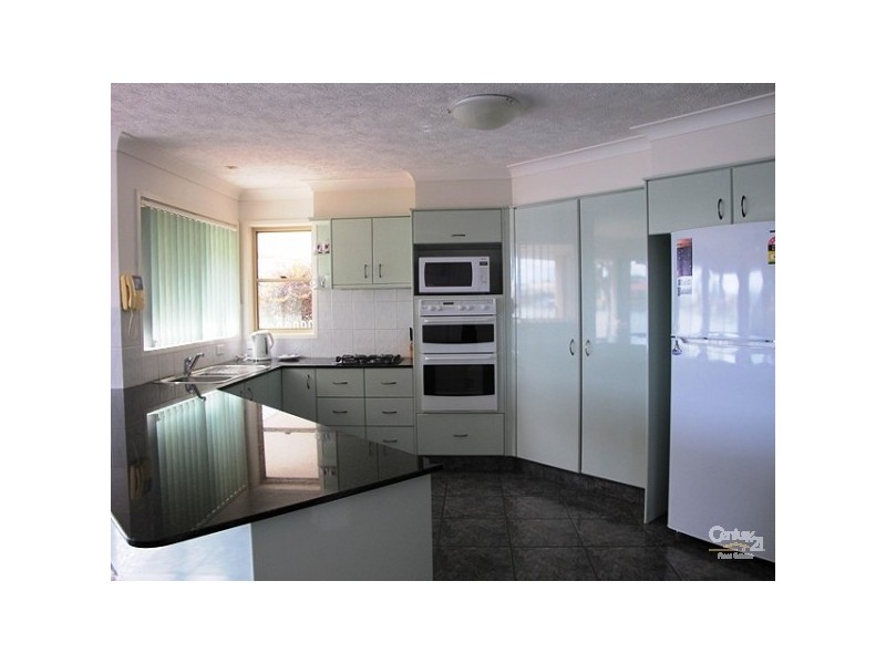 19 Notre Dame Court, Varsity Lakes QLD 4227