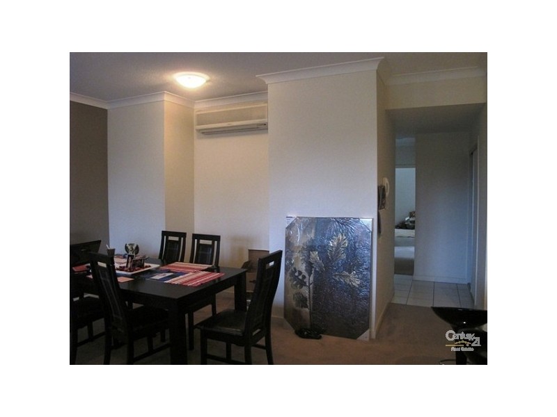 30/19 Carina Peak Drive, Varsity Lakes QLD 4227