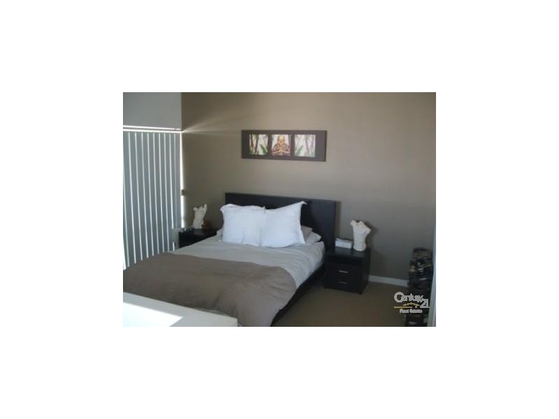 Varsity Lakes QLD 4227