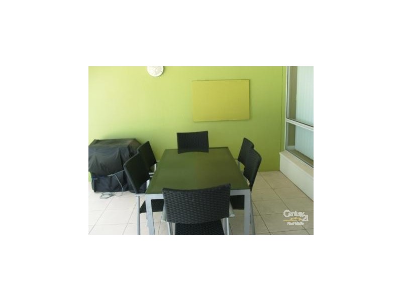 Varsity Lakes QLD 4227