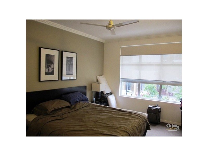 Varsity Lakes QLD 4227