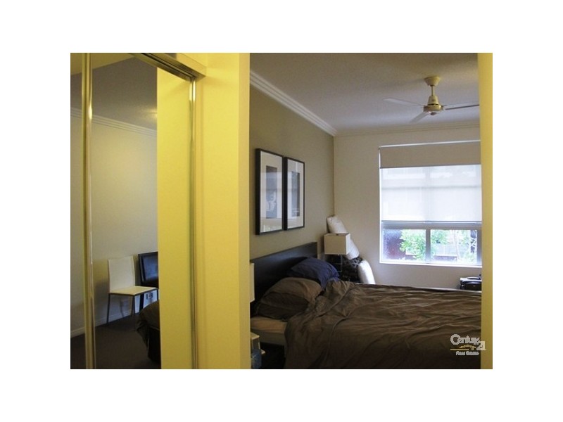 Varsity Lakes QLD 4227