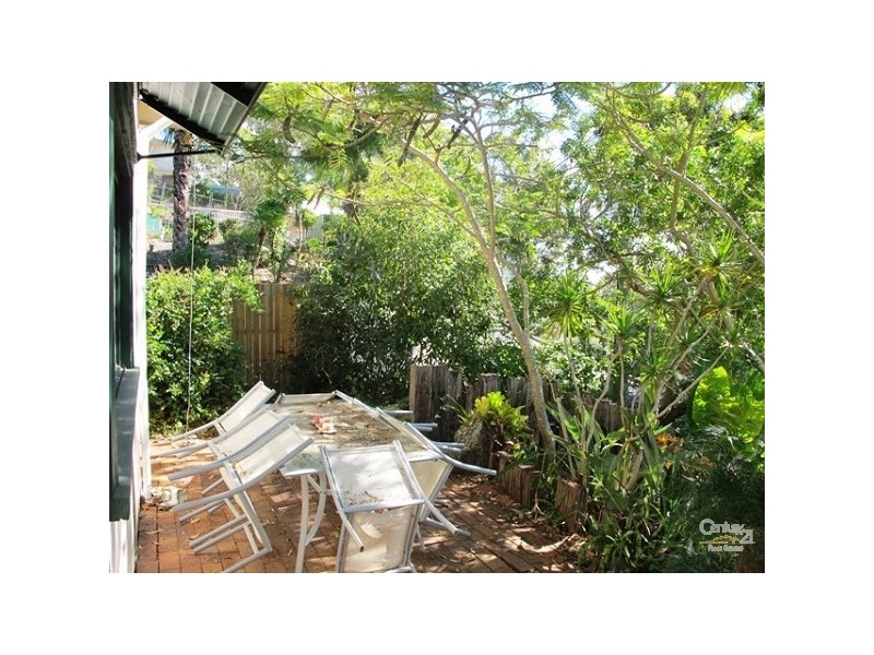 10 Brake Street, Burleigh Heads QLD 4220