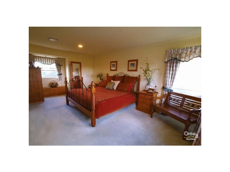 76 Skyline Terrace, Burleigh Heads QLD 4220