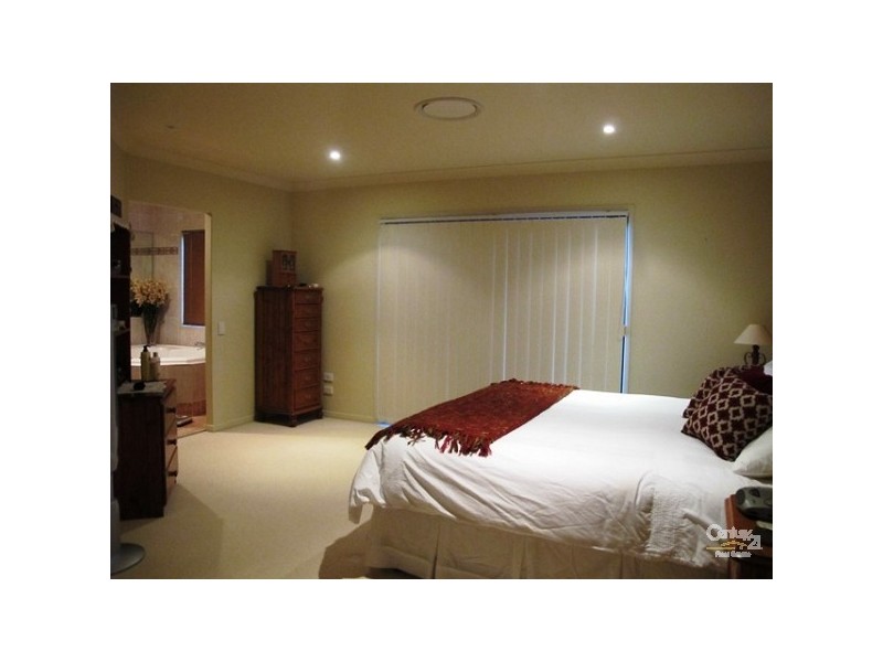 12 Torrey Place, Robina QLD 4226