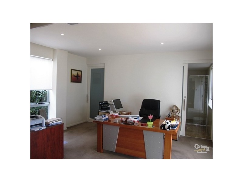 Villa 1/255 Varsity Parade, Varsity Lakes QLD 4227