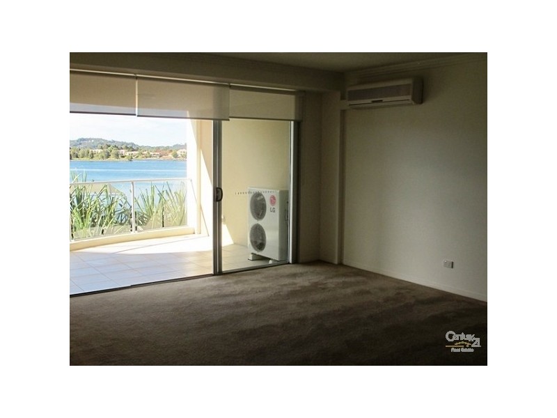 Varsity Lakes QLD 4227