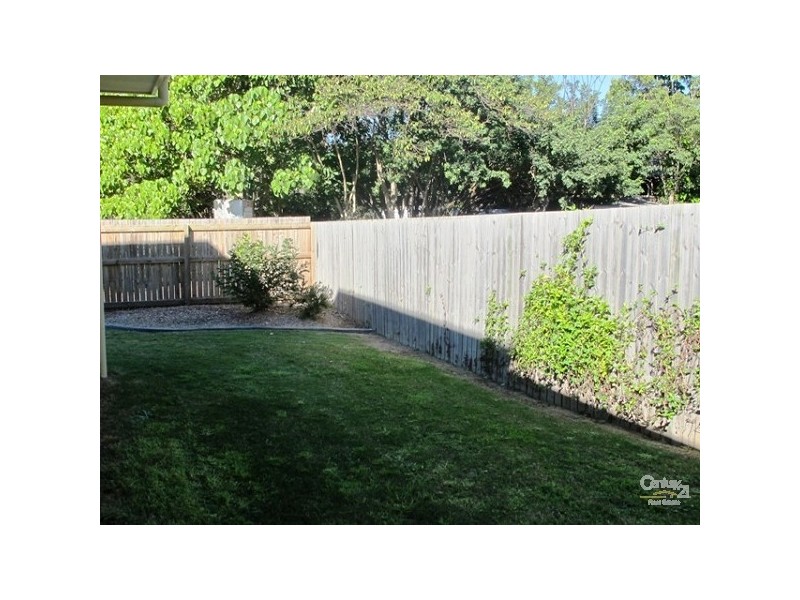 2 Pauls Lane, Varsity Lakes QLD 4227