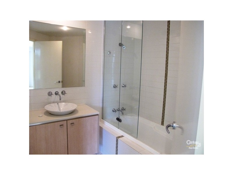 253 Varsity Parade, Varsity Lakes QLD 4227