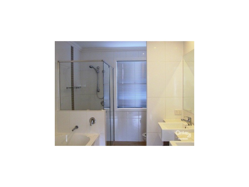 7/17 Great Southern Drive, Robina QLD 4226