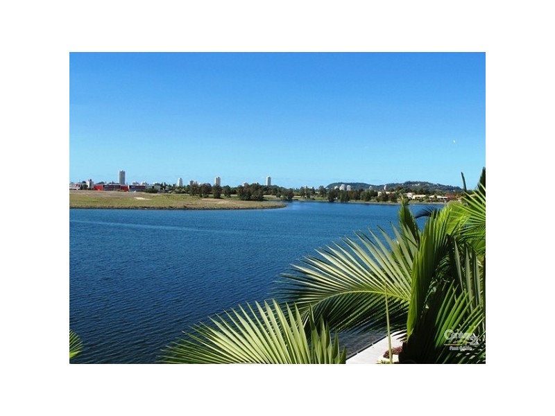 251 Varsity Parade, Varsity Lakes QLD 4227