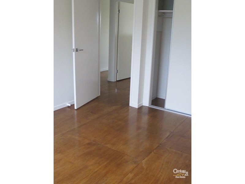 Varsity Lakes QLD 4227