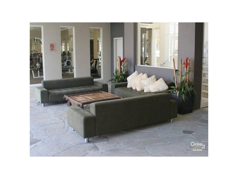 73/251 Varsity Parade, Varsity Lakes QLD 4227