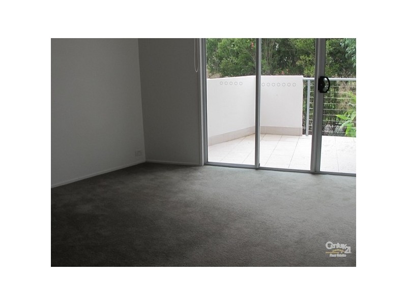 Varsity Lakes QLD 4227