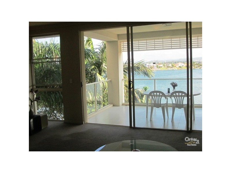 38/251 Varsity Parade, Varsity Lakes QLD 4227