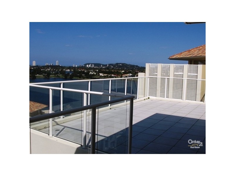 Varsity Lakes QLD 4227