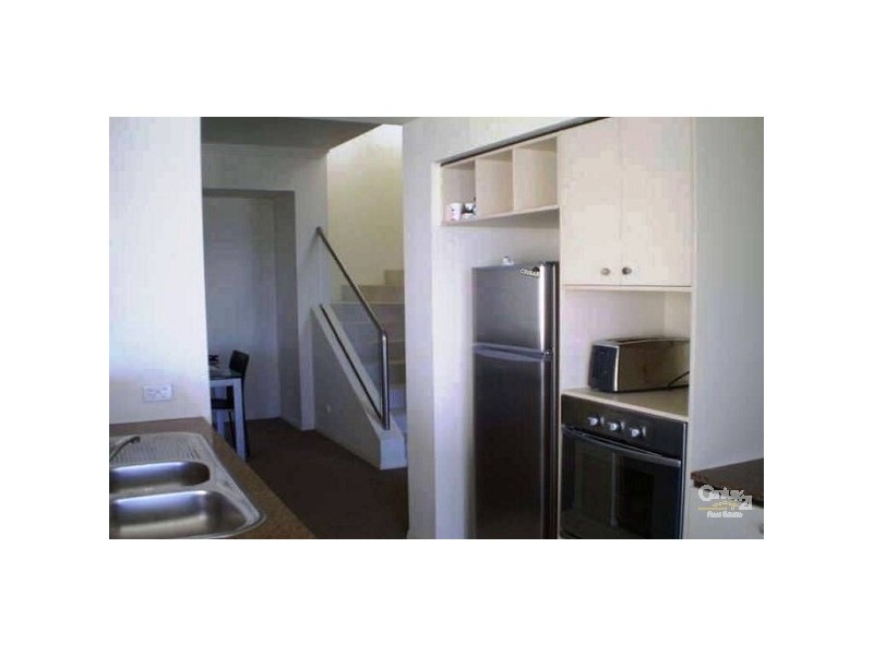 Varsity Lakes QLD 4227