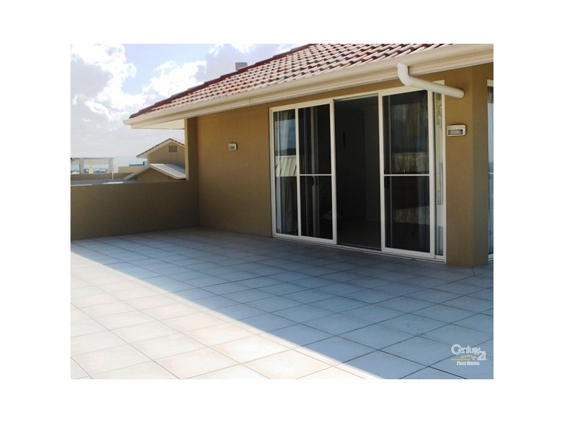 Varsity Lakes QLD 4227