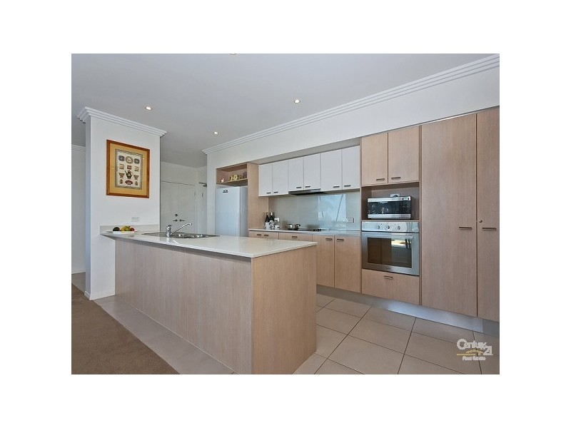 Varsity Lakes QLD 4227