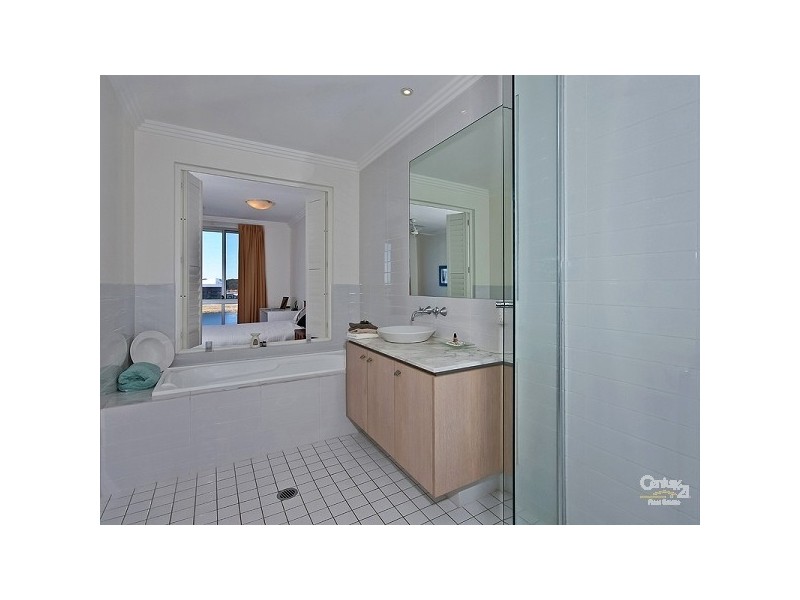 Varsity Lakes QLD 4227