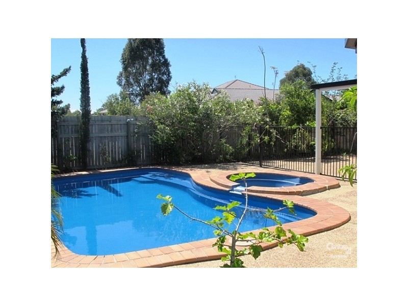 1 Nypa Place, Robina QLD 4226