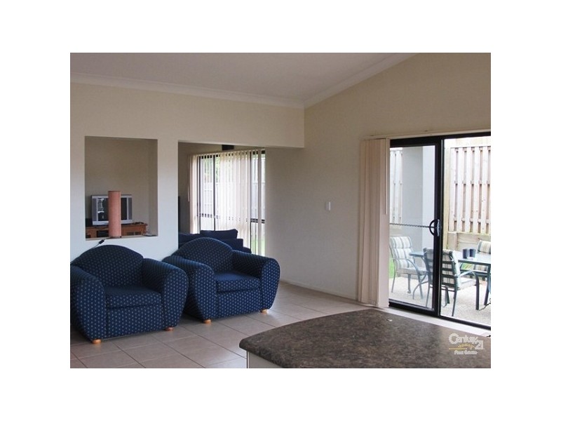 Varsity Lakes QLD 4227