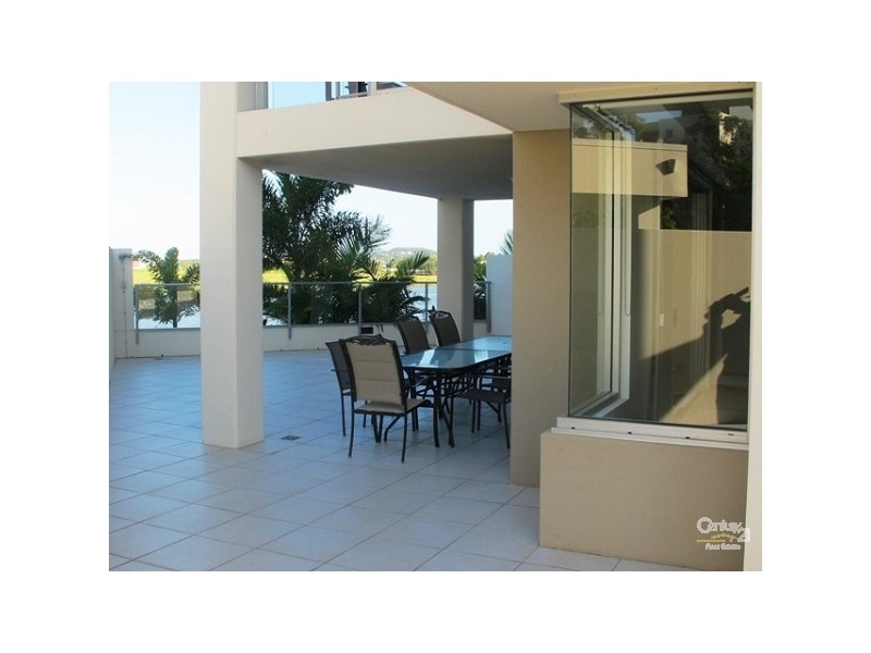 10/255 Varsity Parade, Varsity Lakes QLD 4227