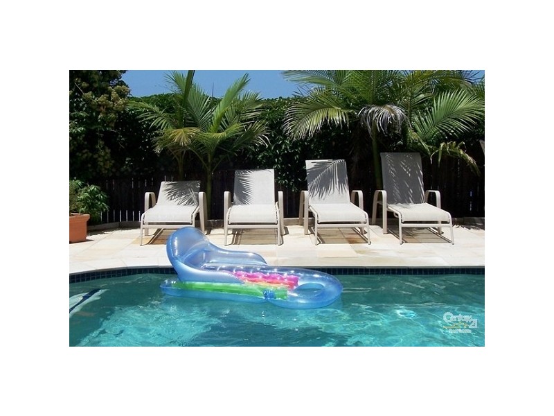 32 Marcus Way, Mudgeeraba QLD 4213