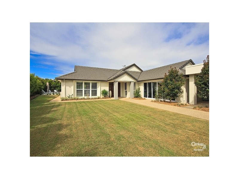 28 Yarraville Street, Robina QLD 4226