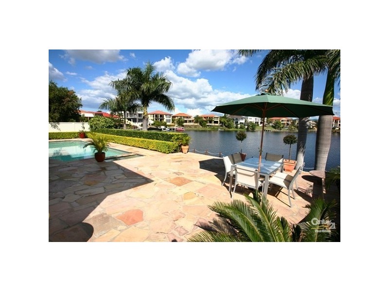 58 Bollard Circuit, Clear Island Waters QLD 4226