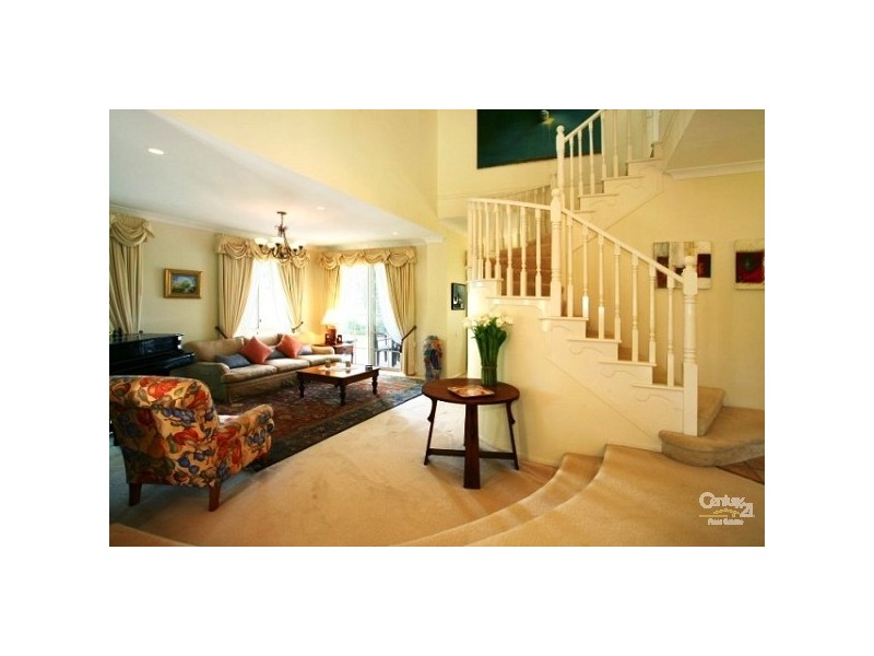 58 Bollard Circuit, Clear Island Waters QLD 4226