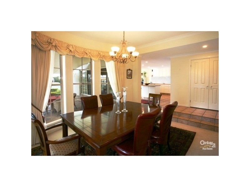 58 Bollard Circuit, Clear Island Waters QLD 4226