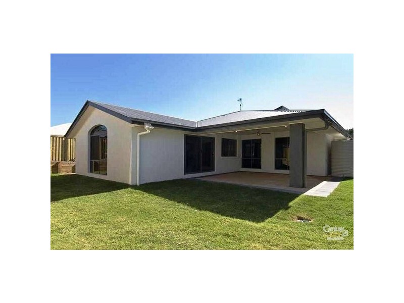 102 Observatory Drive, Reedy Creek QLD 4227