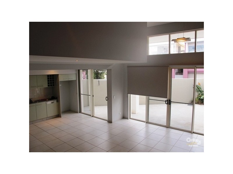 2/26 Moores Crescent, Varsity Lakes QLD 4227