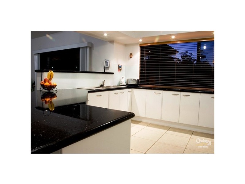 1 Bayswater Avenue, Varsity Lakes QLD 4227