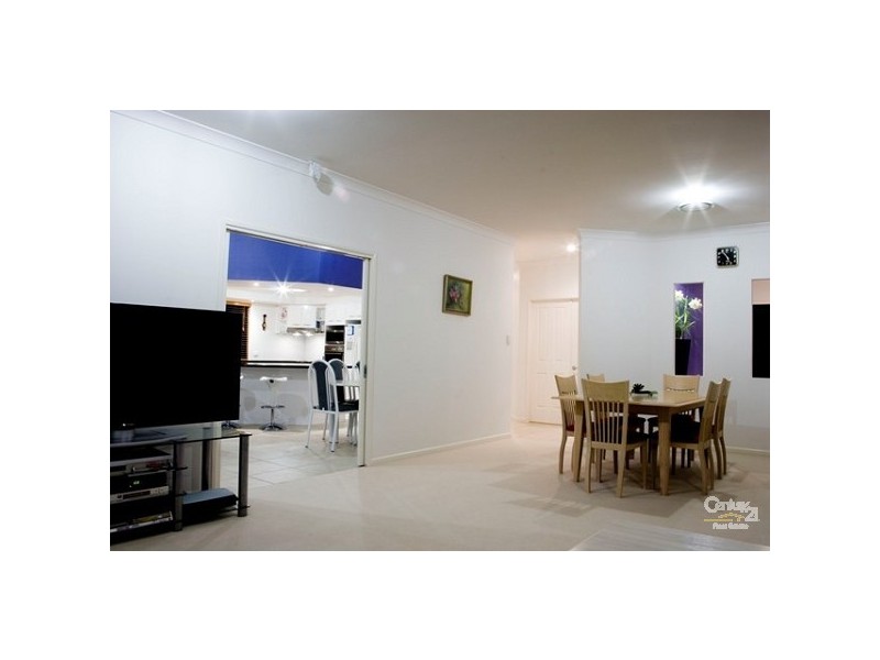 1 Bayswater Avenue, Varsity Lakes QLD 4227