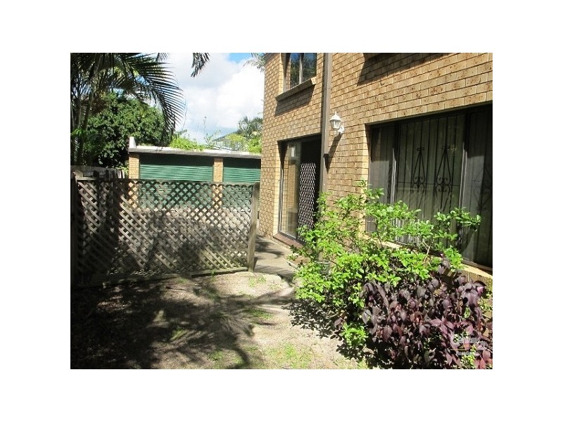 2/38 Ocean Street, Mermaid Beach QLD 4218
